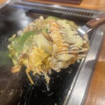 Okonomiyaki Omoni - めっちゃ具だくさん♥️