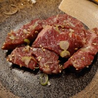 ホルモン焼肉 富や 栄店 - 