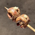 炭焼 おかげさん - 丹羽赤鶏はつ元包みはつ