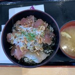 富士川サービスエリア（下り） フードコート - 