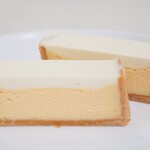 チーズケーキオッコ - 【2023.12】カットチーズケーキ(税込450円)
