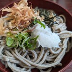 松本蕎麦店 - 薬味をのせて!