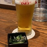 炭焼き居酒屋アリーズ - 生ビールとお通し