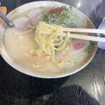 まるひろ - 麺アップ