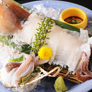 1番ウリの希少な活イカ！