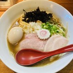 麺屋 烈 - 料理写真:特製煮干そば880円　味玉150円