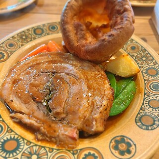 カフェ マイクアンドシャーリー_0