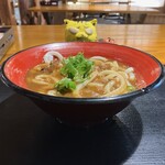 てんてこ舞 - にんにくカレーうどん小　650円(税込)  ※横からも