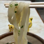 うどんや 井上 - うどん、にゅ〜〜ん！