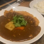 カレーの健ちゃん - 連れのカツカレー