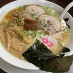 麺匠 大黒 - 辛味噌らーめん 太麺 900円♪