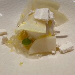 ラ・ボンヌターブル - 