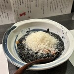 涿屋 - イカ墨の玄米リゾット