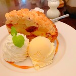 パルファン - りんごのクランブルタルト