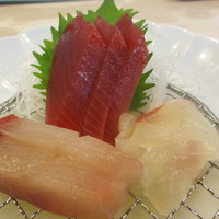 稚加榮 本店 - 刺身　まぐろ、鯛、カンパチ