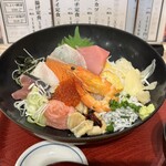 Tsukijichokudougenchan - 源ちゃん丼