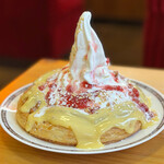 コメダ珈琲店 - 料理写真:シロノワール いちごのミルフィーユ☆