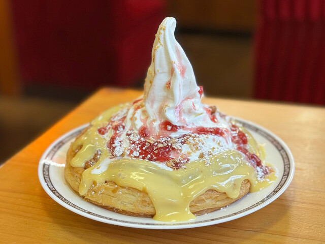 Komeda Coffee Ten Hongo Ekimaeten