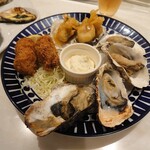 Emit Fish Bar Oyster And Grill - 