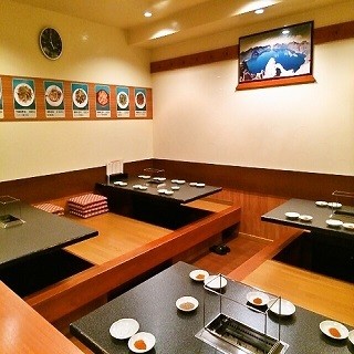 足元ゆったり★掘りごたつお座敷！