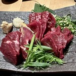 博多もつ鍋おおやま 銀座 - 