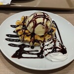 PROMENADE CAFE - 