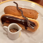 トリコロール 本店 - 