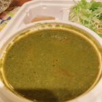 アジアンダイニング ダリマ - ほうれん草チキンカレー