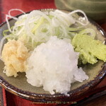 小松庵 - 薬味 天ぷらにもお蕎麦にもいける組合せ