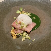 THE HIRAMATSU 軽井沢 御代田 - 鰤。ほうれん草のソース。