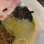 むかん 初台 - 牡蠣のアヒージョと岩海苔