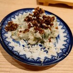 Taishuu Sushi Sakaba Sushimadume - ポテトサラダ　削ったわさびをかけてくれます★