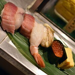 寿司 魚がし日本一 - 牡丹（１，７８０円）の『中トロ２貫、サワラ、生海老、のどぐろ、いくら、玉子』２０２３年１２月