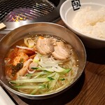 牛角 - ハーフ冷麺
