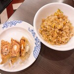 バーミヤン - セット半炒飯、半餃子