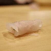 鮨 やすみつ - 皮剥 肝巻き
