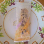 えくぼ屋 - アーモンドそふと