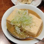 やきとん ひなた 池袋東口店 - 煮込み豆腐