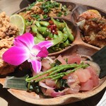 ALOHA TABLE - 