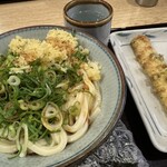 杵屋麦丸 - 料理写真:かま玉うどん（普通盛）・ちくわ天