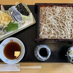 かわせみ - 料理写真:せいろそば・天ぷら盛り合わせ(並)