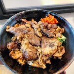 肉のヤマ牛 - 牛カルビ丼