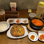 韓国食彩 にっこりマッコリ - 全体像