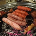 立ち焼きカルビ - ソーセージ盛り合わせ　H25.4