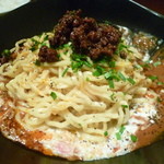 汁なし担々麺