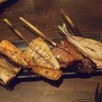 炭火焼専門食処 白銀屋 - 串5種