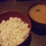 炭火焼専門食処 白銀屋 - 干物ご飯とみそ汁