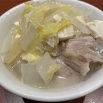 延辺館 - 白菜、豆腐、バラ肉と太い春雨の煮込み