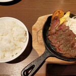 肉菜バル COMPASS 金山尾頭橋店 - 