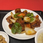 蓬莱春飯店 - 黒酢すぶた